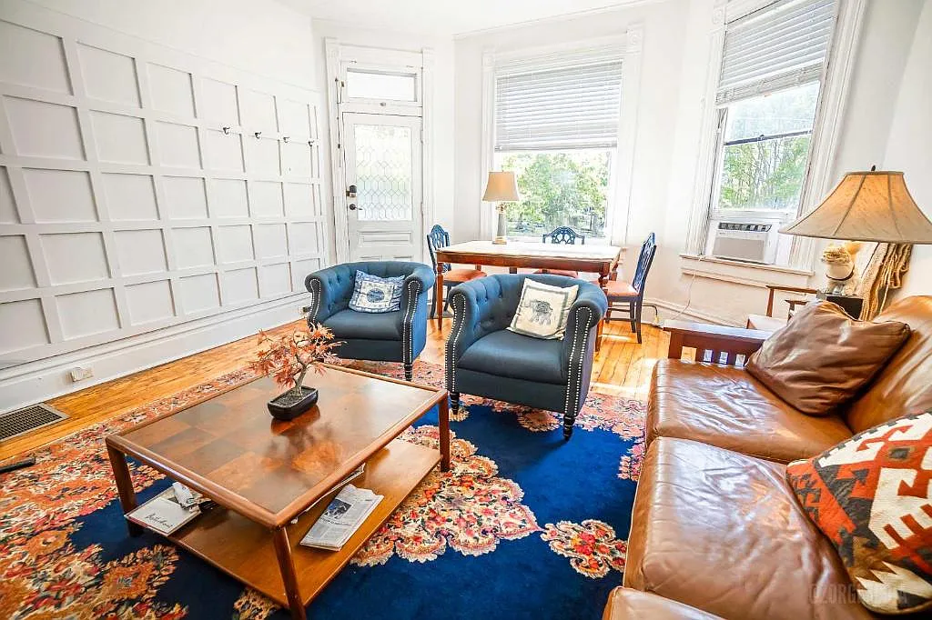 3 bed, 1000 sqft, $2,300 — Photo 4