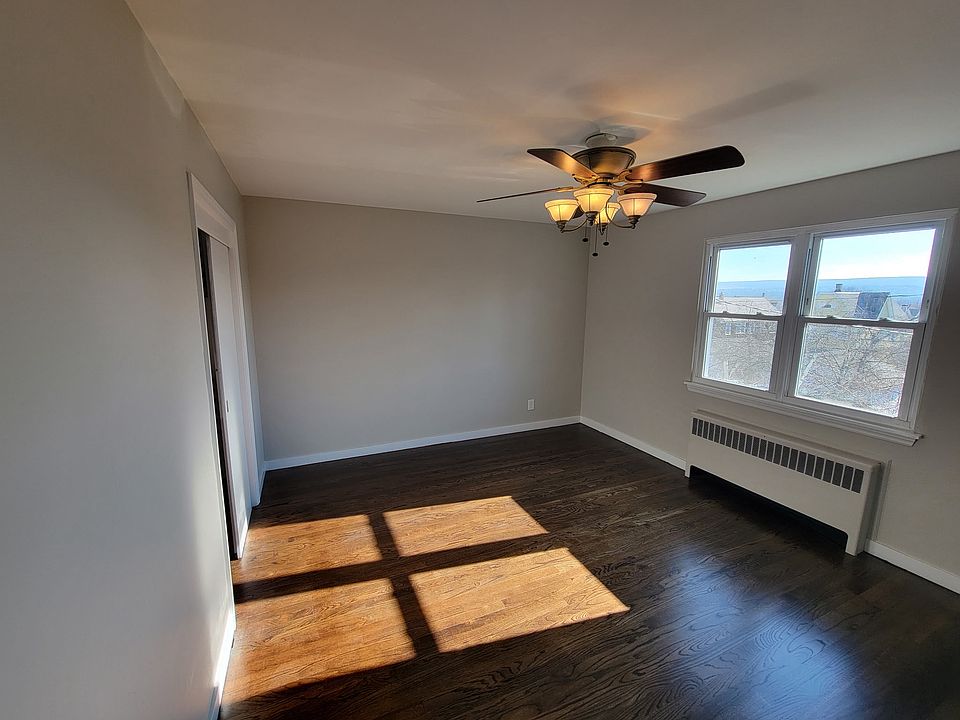 1st image of 808-810 N Lincoln Ave APT 2
