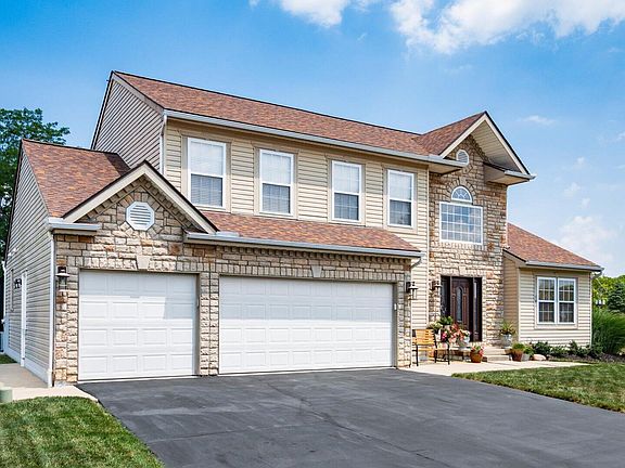 3rd image of 102 Yukon Dr