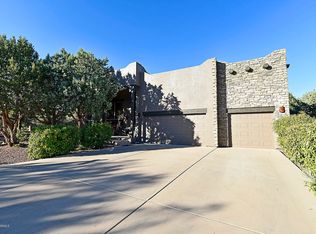 220 W Hummingbird Ln, Sedona, AZ 86336