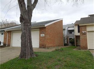 726 Carriage Way, Duncanville, TX 75137