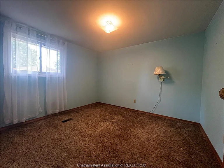 183 Michener Rd — Photo 9