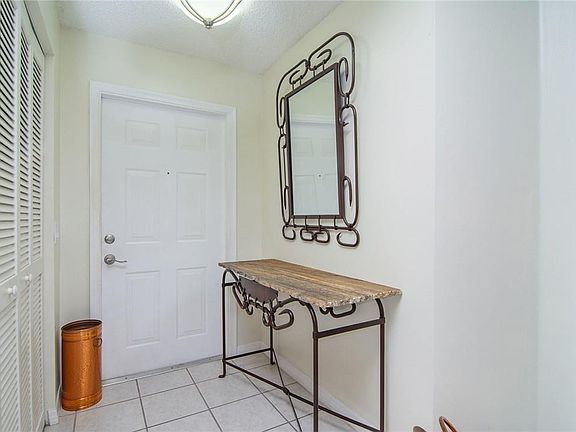 3rd image of 4297 Pine Ridge Ct