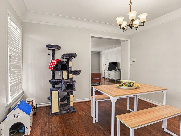 4301 Emerson Ave — Photo 9