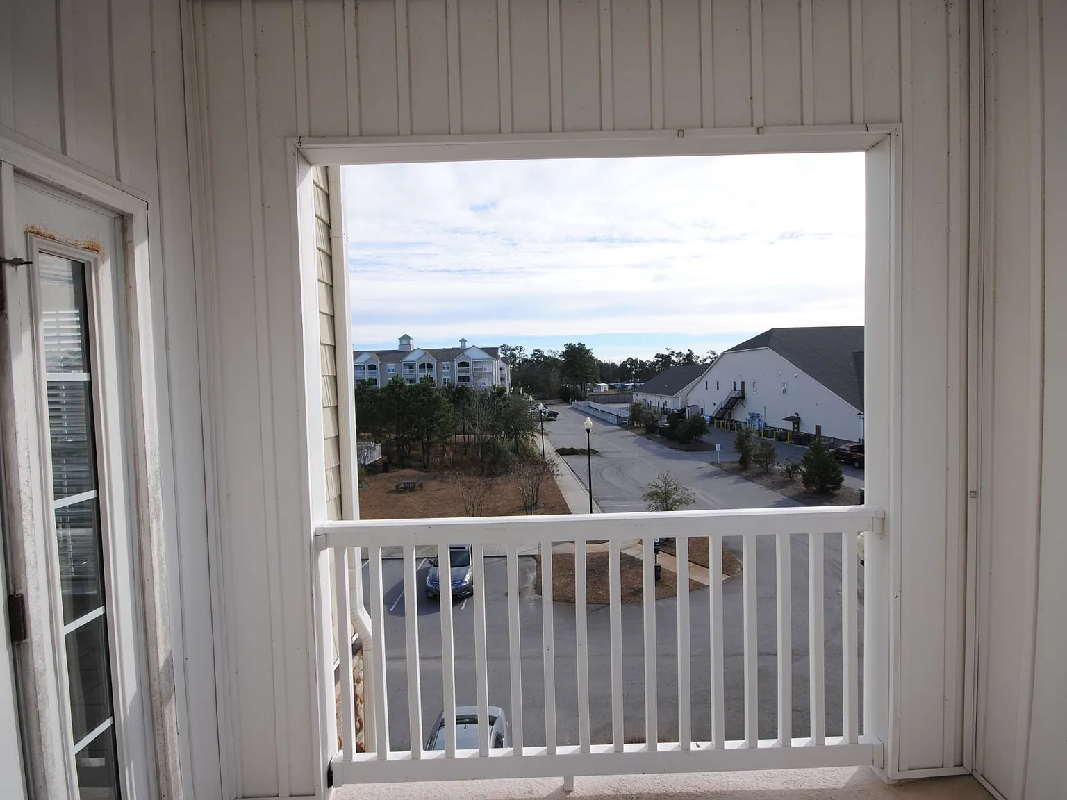 100 Gateway Condos Unit 136 — Photo 4