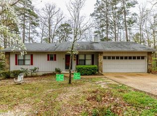 34 Pego Cir, Hot Springs Village, AR 71909