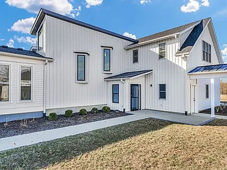 2132 Deland Monticello Rd — Photo 5
