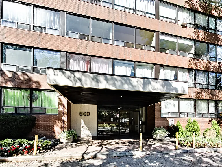 660 Briar Hill Ave #103 — Photo 6