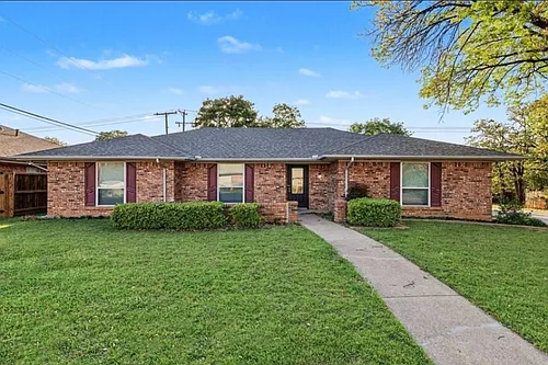 4900 Ridgeline Dr Photo 1