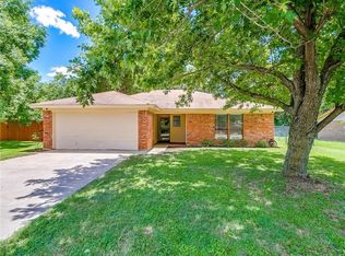 217 Sierra Dr, Joshua, TX 76058