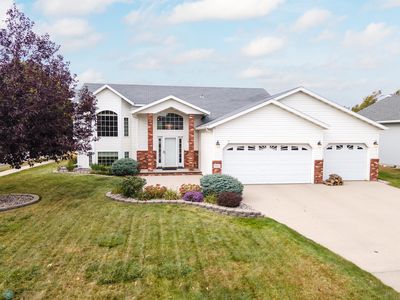 1812 33rd St S, Moorhead, MN, 56560