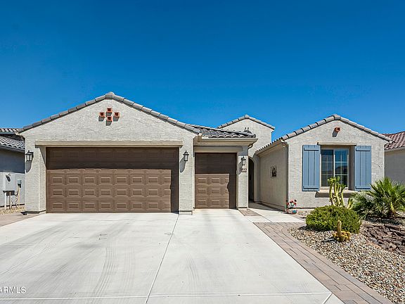 2nd image of 5483 N DAKOTA Drive