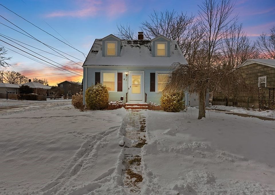 1st image of 43 Deer St