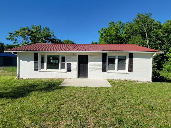 3361 Midway Rd, Smithville, TN 37166