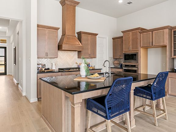 7th image of this home