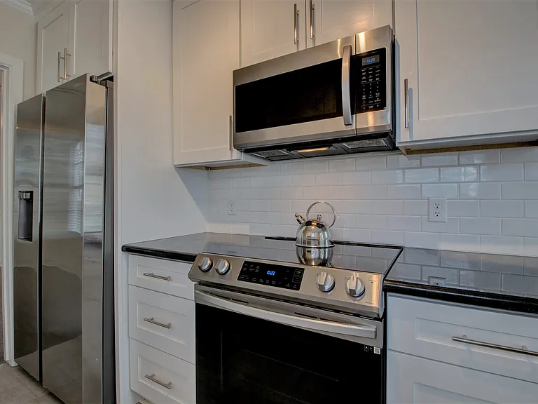 2216 N Arthur St — Photo 14