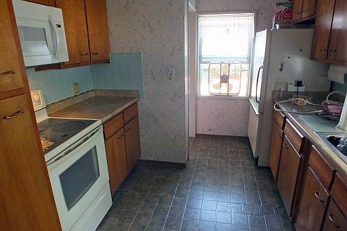 3rd image of 238 W Morton St