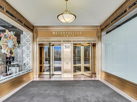 2nd image of 310 S Michigan Ave Unit 1011