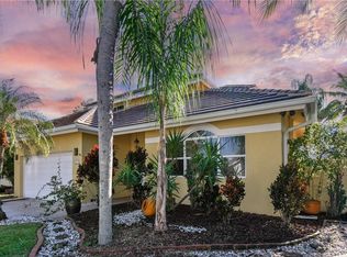 541 NW 205th Ave, Hollywood, FL 33029
