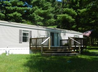 W4974 Parkwood Dr, Shawano, WI 54166