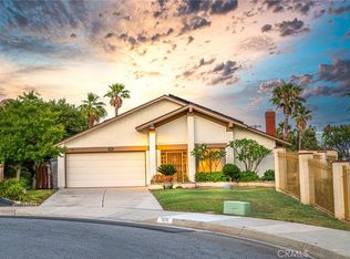 5870 Winncliff Dr, Riverside, CA 92509