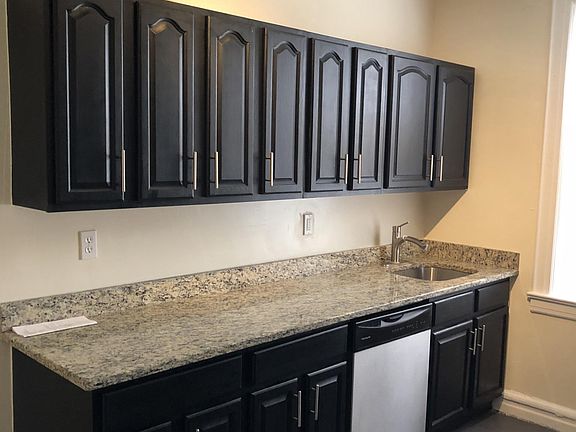 5th image of 164 S Harrison St APT 3E