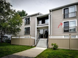 15 Village Way APT 7, Natick, MA 01760