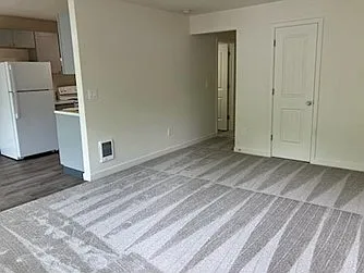 2700 SE Courtney Ave — Photo 7