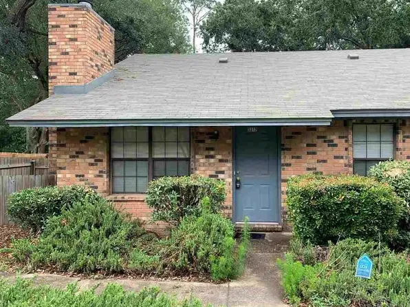 3312 Pine Forest Rd, Cantonment, FL 32533
