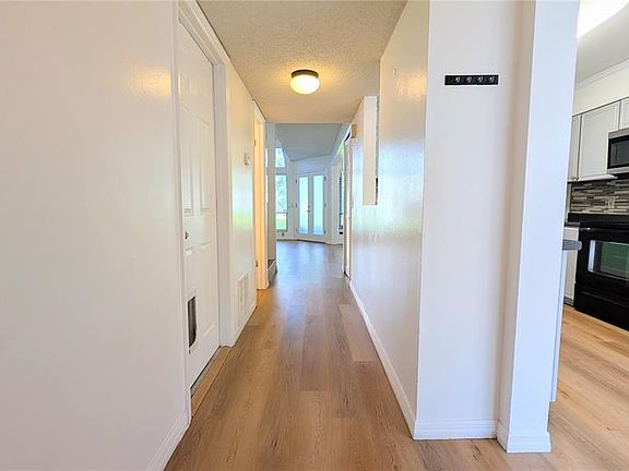 3rd image of 4424 DUNWOODY PLACE #13