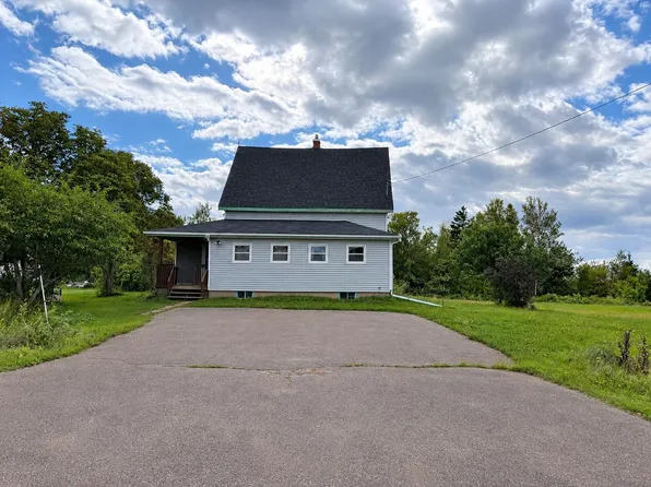 87 Crystal Dr, Saint David's Parish, PE C1N 4J8