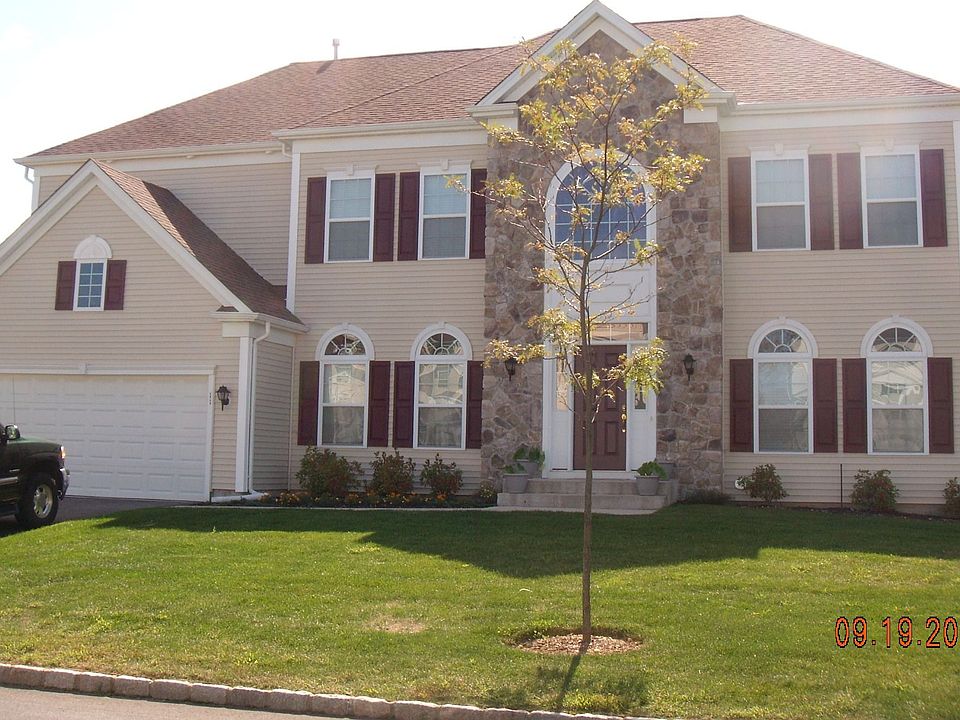 Briarwood Model by Pulte Homes
