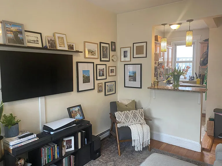 1842 Commonwealth Ave #7 — Photo 5