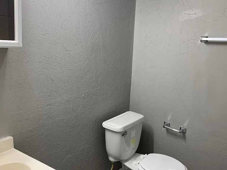 2304 N National Ave — Photo 8