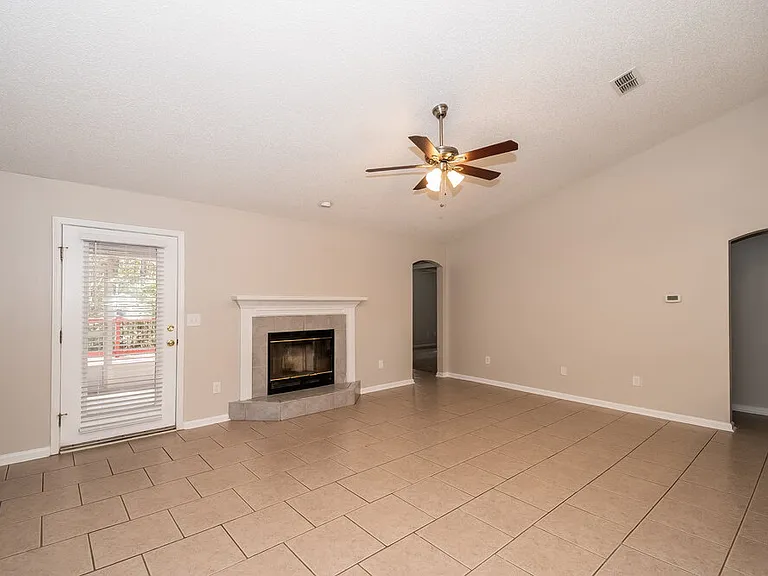492 Heron Nest Point — Photo 2
