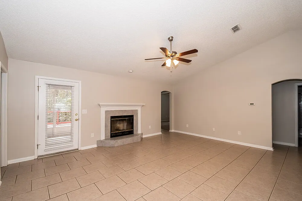 Building Photo - 492 Heron Nest Point