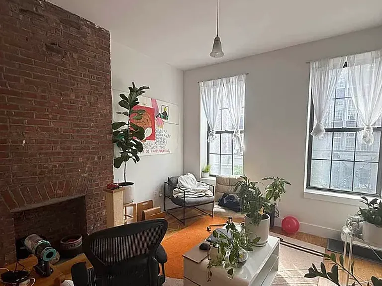 841 Kent Ave #2 — Photo 8