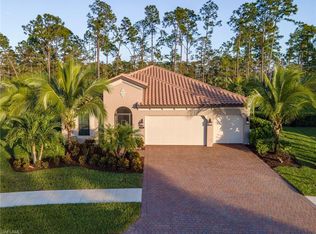 1483 Mockingbird Dr, Naples, FL 34120