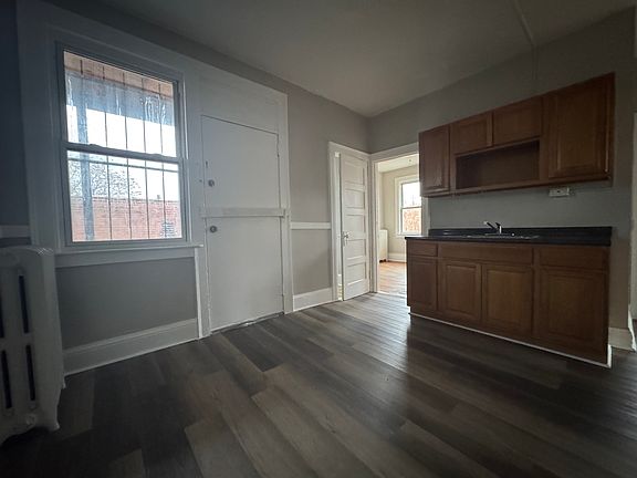 5th image of 4 Lisbon St #S1