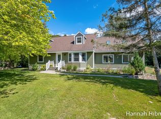 6226 Myers Lake Ave NE, Rockford, MI
