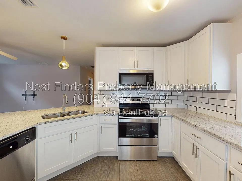 4702 Ramona Blvd #1