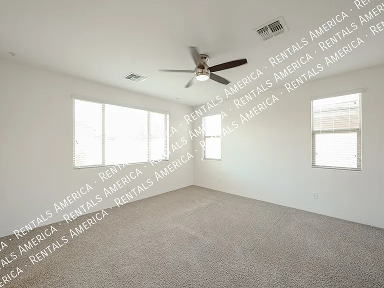 3710 E Lodgepole Dr — Photo 10