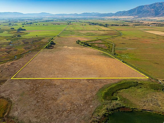 2nd image of 100 S 3600 W