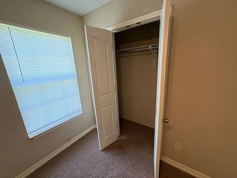 24-1 Five Oddie Ln — Photo 5