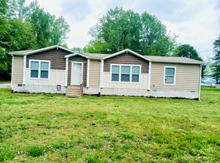 503 Old Airport Rd, Hillsboro, TN 37342