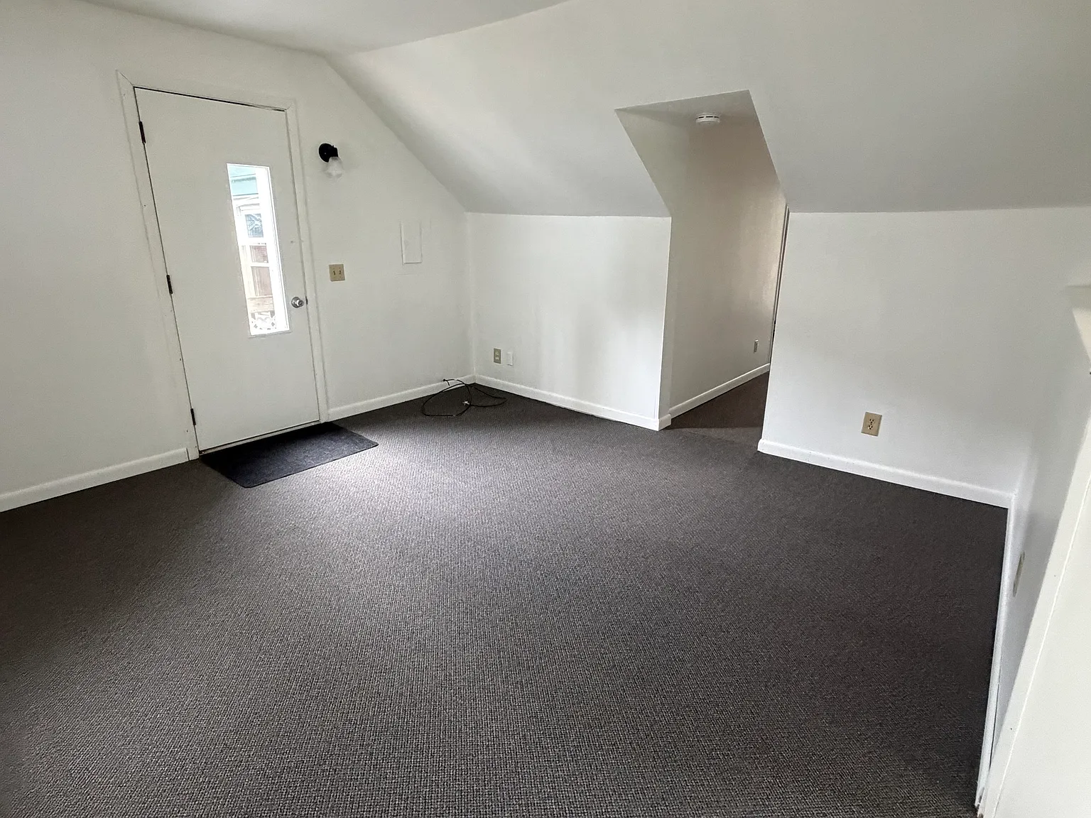 1 bed, $775 — Photo 2