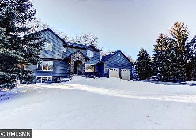 1st image of 1561 Lakewood Dr N