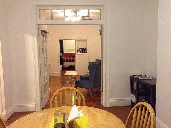 2nd image of 264 Woodbine St #2
