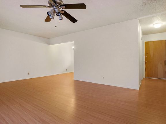 4th image of 4460 Denby Ln