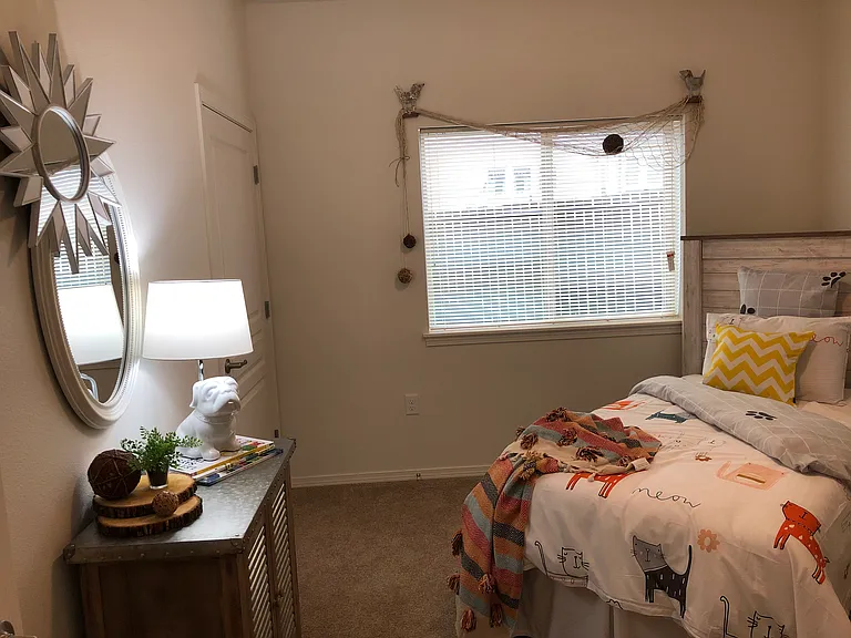 Main St Village Apartments — Photo 9